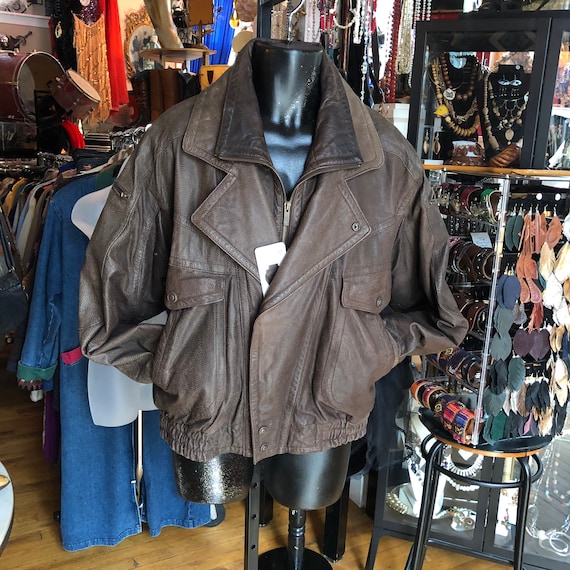90’s Retro Brown Leather Bomber Jacket
