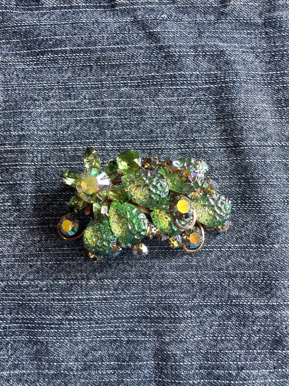 Authentic Vintage Green Floral Rhinestone Brooch P