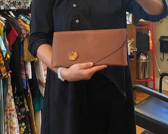 Vintage Handmade British Tan Clutch Bag