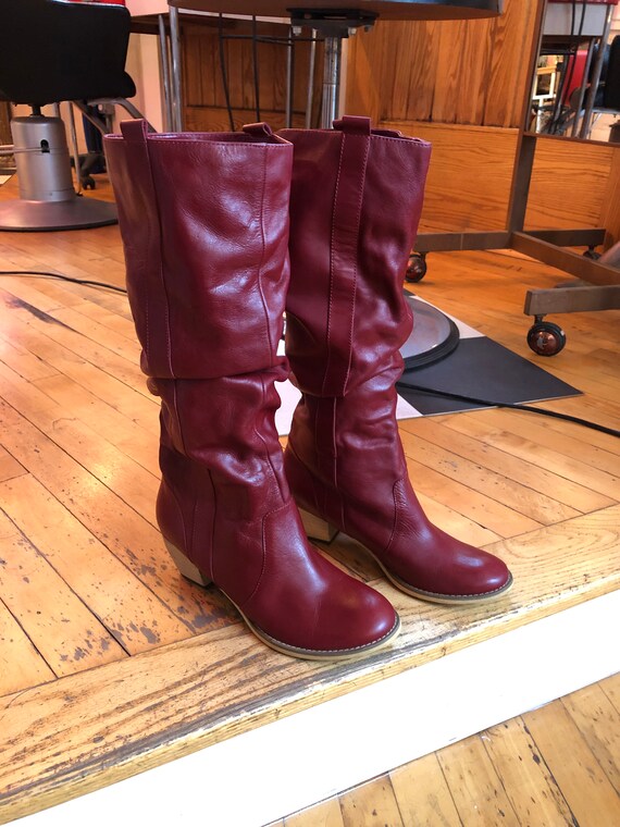 Red leather boots size 8 Clearance