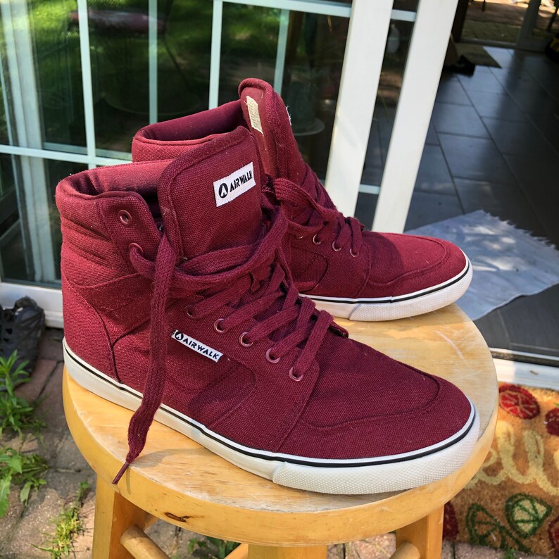 airwalk canvas high tops