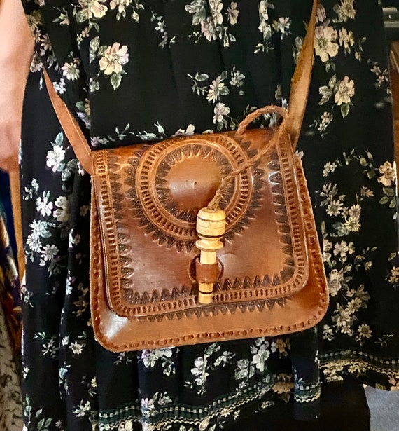 70’s Vintage Hand Tooled Leather Bag - image 1