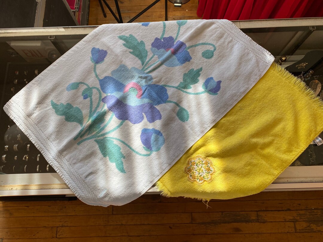 60s Vintage Lot of 2 Floral Hand Towels Etsy UK