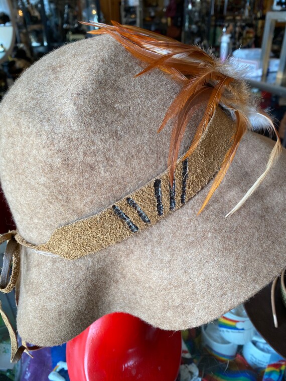 70’s Boho Southwest Feather and Beaded  Hat Band - image 3