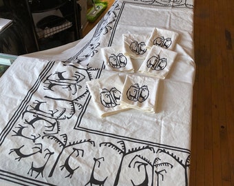 Vintage Off White and Black Cotton Tablecloth with 6 Matching Napkins Petroglyphs of Deer and Trees