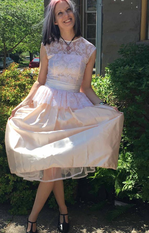 1990's Gunne Sax Dress, White Lace and Pale Peach… - image 5