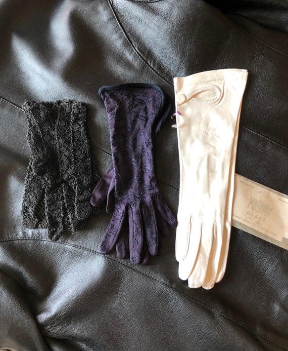 Set of 3 Vintage Women’s Formal Evening Gloves, Iv