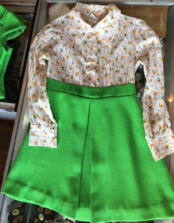 Vintage Green and Floral Child's Dress, 2 piece - image 3