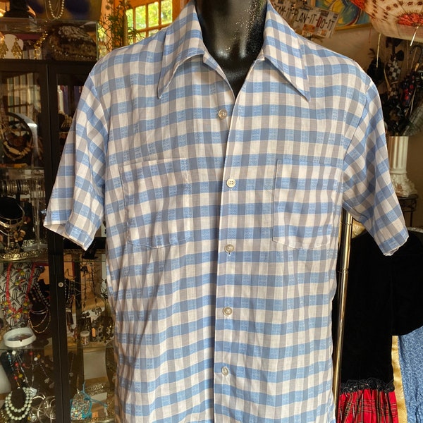Retro Vintage-Style Short-Sleeved Shirt main image 0