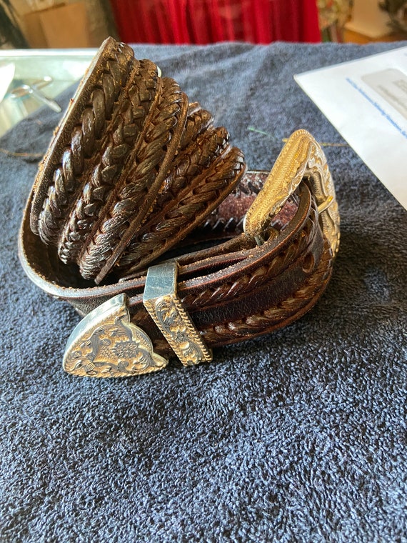 Handtooled snap buckle western belt - image 3