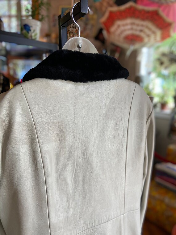 1970s cream leather with faux fur coat - image 4