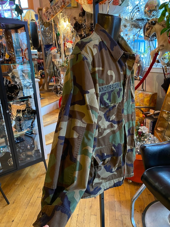 Vintage Military Camo Shirt Jacket with Patches - image 4