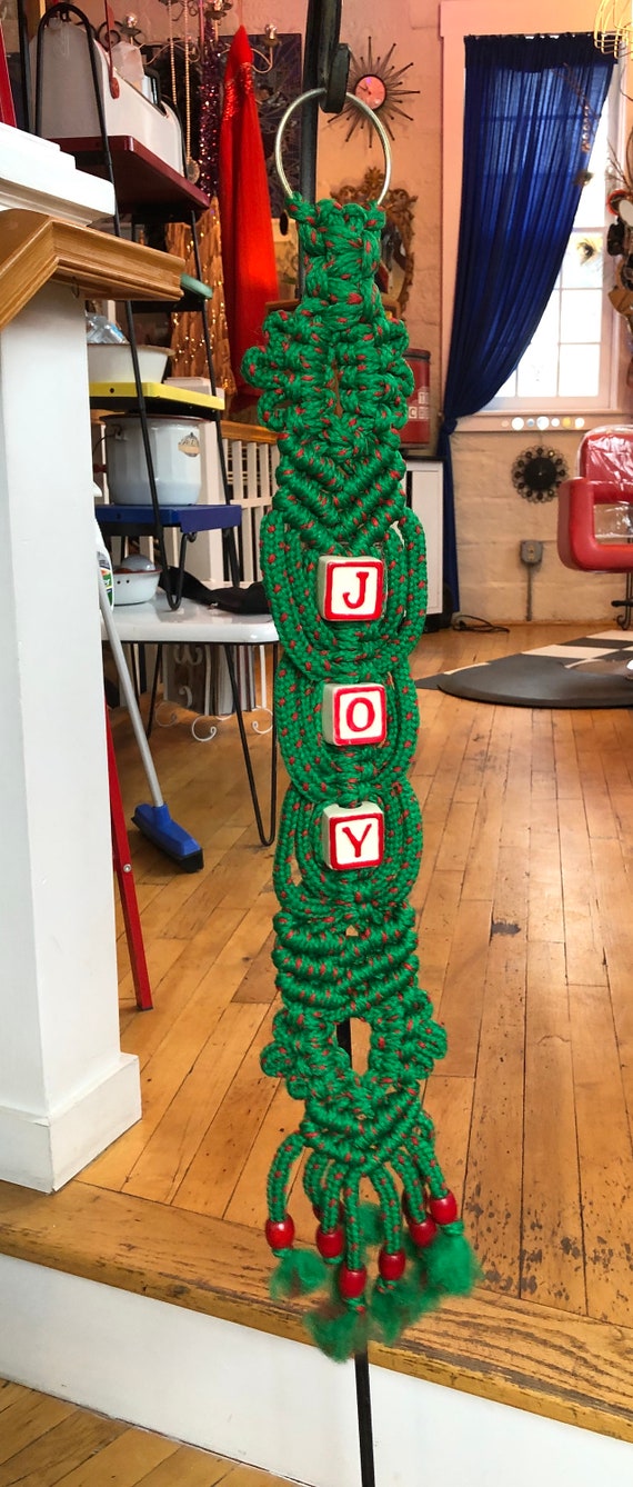 Vintage Macrame Wall Hanging Christmas Tree Green with Red Beads 70's BOHO  Art