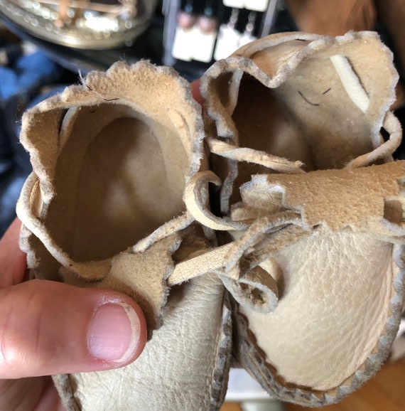 Baby Deer Skin Shoes Moccasins - image 8