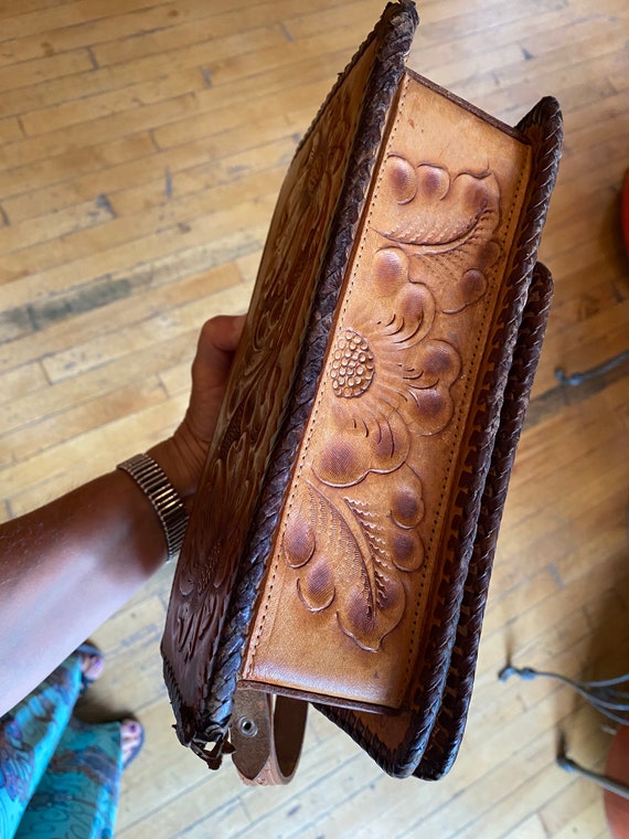 70’s Vintage Hand Tooled Brown Leather Bag - image 6