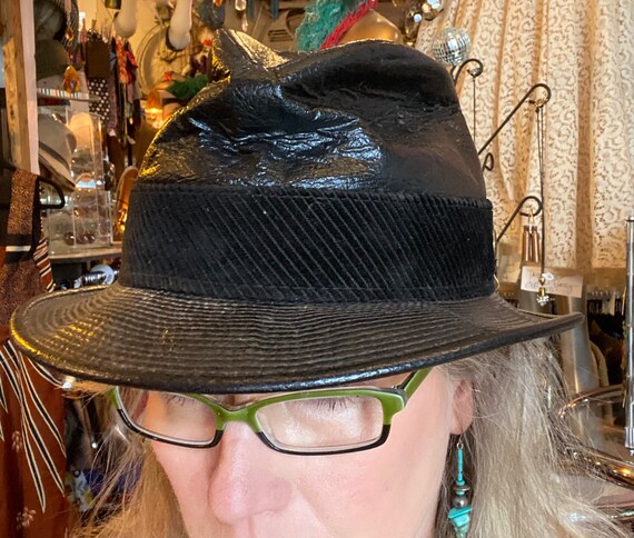 Vintage Black Leather Unisex Hat - image 1