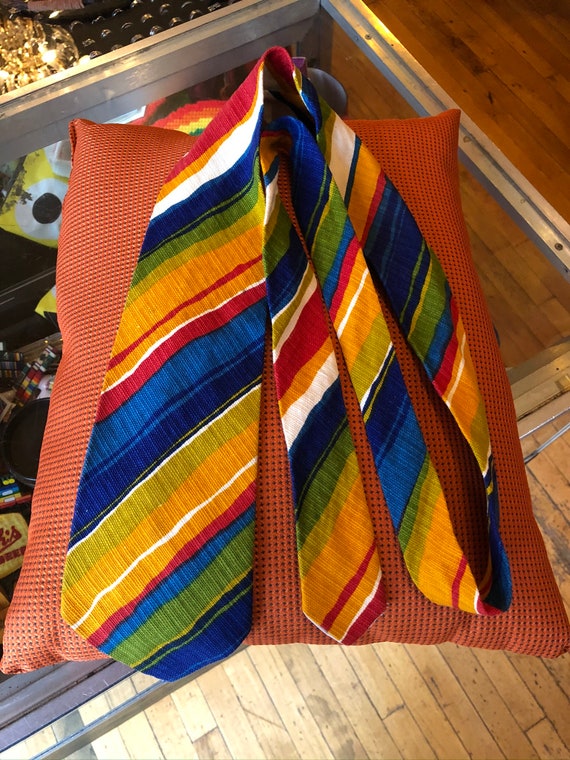 70’s Vintage Blues, Orange, Red and Green Necktie - image 2