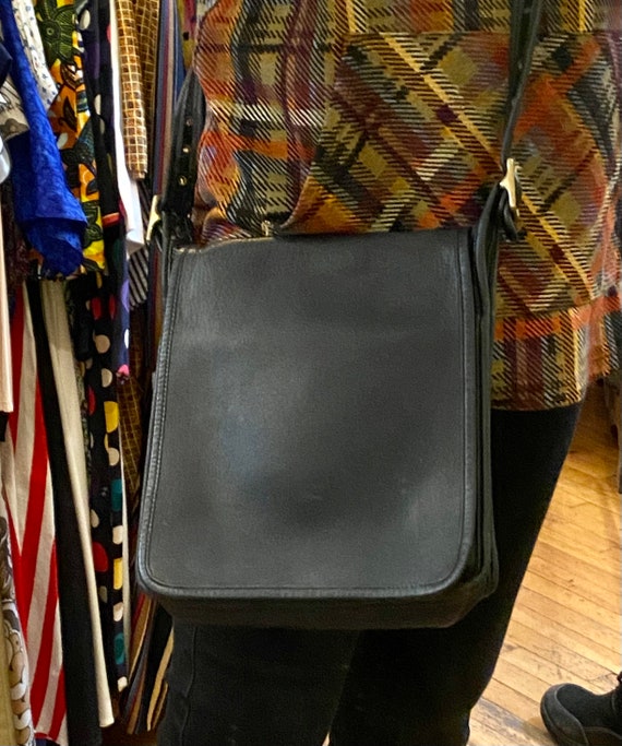Coach 90's Vintage 9144 Legacy Studio Flap Crossbody Bag