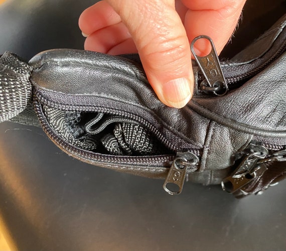 80’s Retro Black Leather Fanny Pack, Hiking Bag, … - image 3