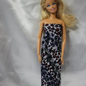 Strapless dress for doll