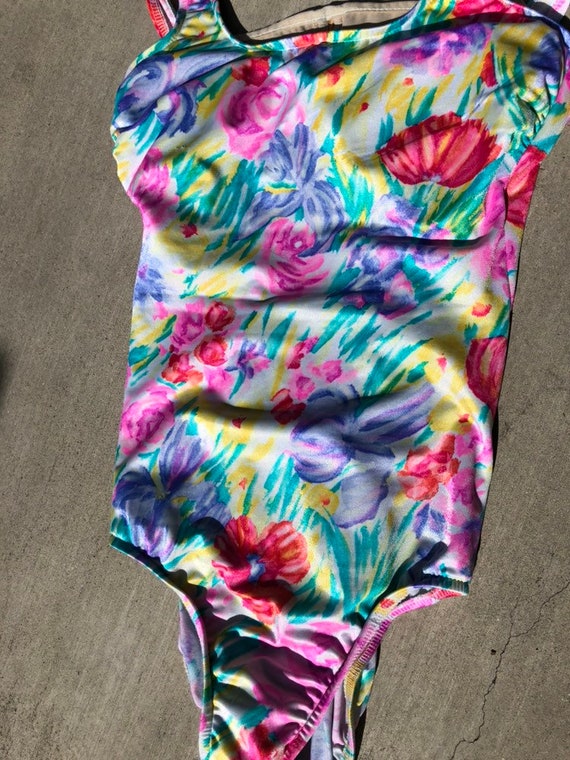 Watercolor Floral Print One Piece // Vintage Swim… - image 9