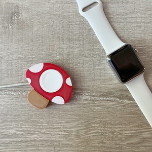 Apple Watch 充電器用のかわいいキノコのスキン/カバー