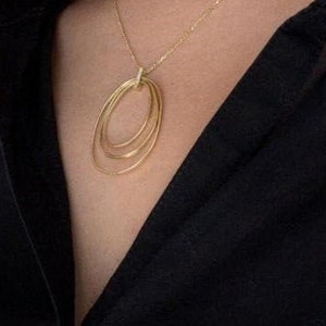 14K Gold Oval Circles Necklace image 2