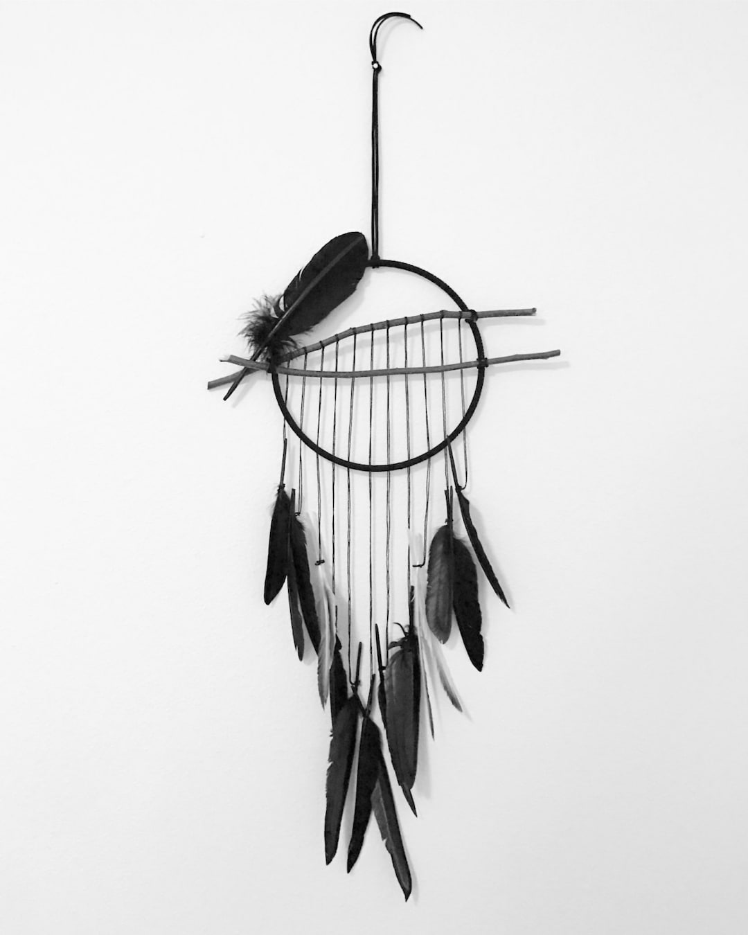 Black Feather Dream Catcher// Wall Hanging // Dreamcatcher // Wall