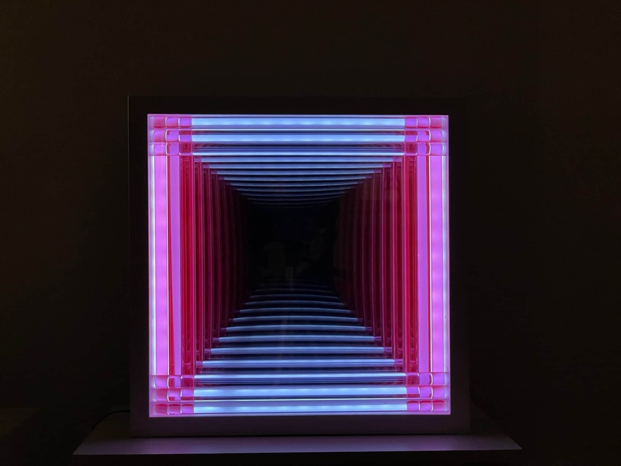 Apertur-kinetic LED Light Sculpture-infinity Box--geometric Abstract ...