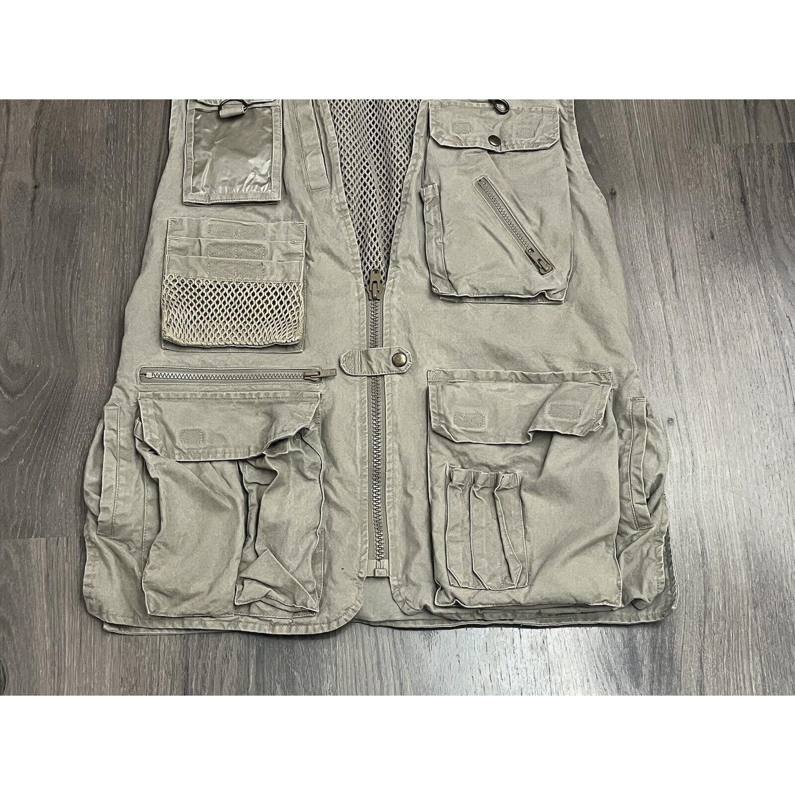 Banana Republic Safari Vest, Men's Size S, Vintage cotton Beige type Vintage Second Hand