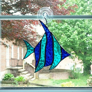 Stained Glass Fish Suncatcher, Angel Fish, Tropical Fish Ornament, Blue Glass Fish, Nautical Decor, Beach Decor, Coastal Decor, Sea Creature
