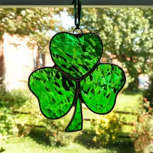Shamrock Stained Glass Suncatcher, Irish Decor, Green Clover, St. Patrick's Day Decoration, Irish Gift