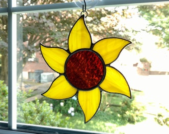 Stained Glass Sunflower Suncatcher, Yellow Flower, Garden Decor, Glass Flower, Sunflower Art, Mother's Day Gift, Sunflower Window Ornament