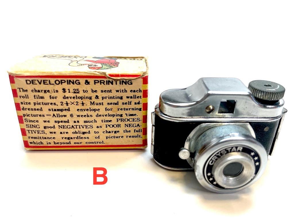 crystarヴィンテージ豆カメラ　ミニチュアフィルムカメラ Vintage Crystar Miniature Mini Novelty Spy Camera, With Box, Mini