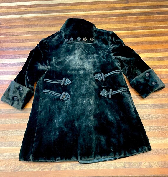 Edwardian Childs Silk Velvet Coat, Black, Blue Si… - image 6