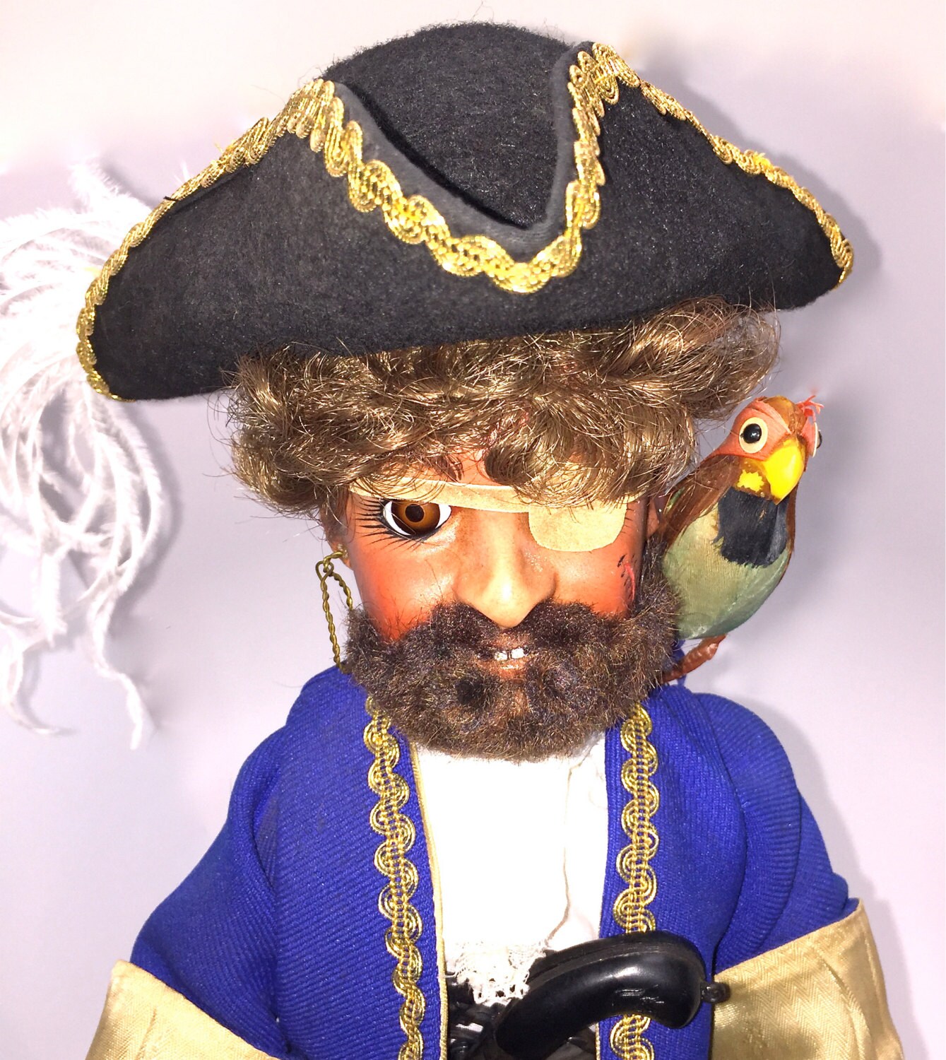  Cosrea Sombrero de pirata para hombre, disfraz de pirata con  parche en los ojos, accesorios para bigote : Ropa, Zapatos y Joyería
