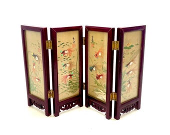 Vintage Chinese Folding Table Top Screen, Hand Painted and Signed on Silk, 4 Panels, Double Sided, Gold Fish, Koi Fish, Miniature