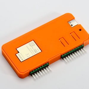 Minimalist Flipper Zero Wi-Fi Dev Board Case w/ Pin Protector - Version 2.0