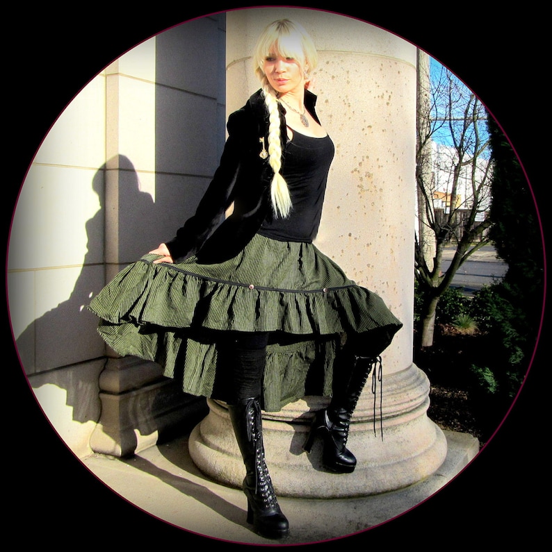 GRACEART Womens Victorian Steampunk Skirt Pirate Costume