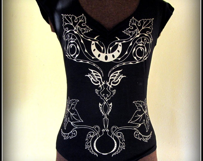 Black Witchy Witch Pagan Occult Goddess Shirt Snakes Vines - Etsy