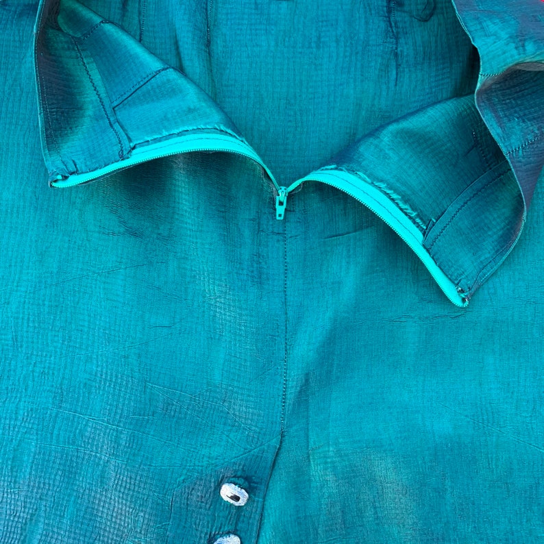 Vintage Shimmering Iridescent Emerald Green Pencil Skirt