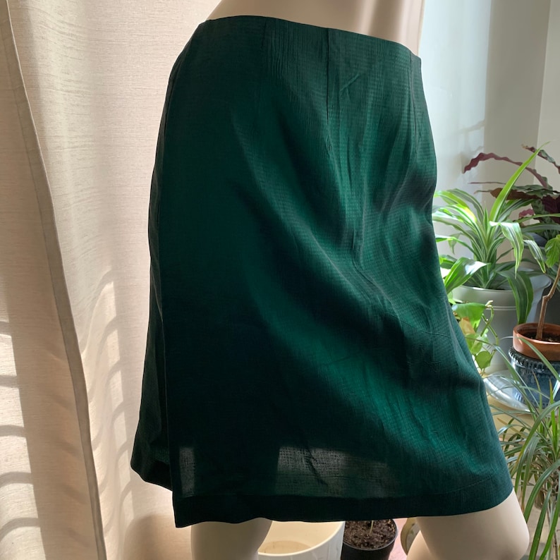 Vintage Shimmering Iridescent Emerald Green Pencil Skirt