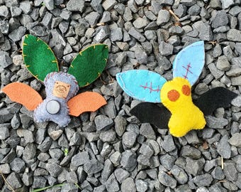 Handsewn Felt Bat Magnet: Customizable Plush Fridge Decor