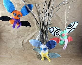 Handsewn Felt Bat Ornament: Customizable Plush Scarf Accessory