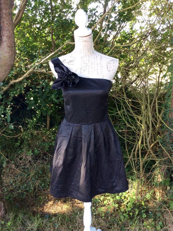 black dress skater style