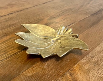 VA Virginia Metalcrafters brass sage leaf sculpture dish gold metal collectible botanical art boho country cottage home decor