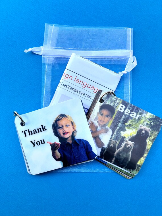 ASL Flashcards: Moving (lenticular Graphic) Sign Language - 30