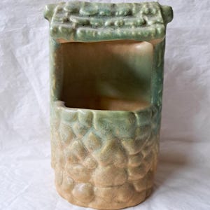 1930s Niloak Pottery 8&quot; Wishing Well Planter Vase, Green & Tan Glaze