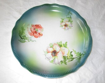 Steingut-Fabrik und Kunsttöpferei F.A. Mehlem Porcelain Plate, Poppies and Beaded Green Rim (c. 1800s)