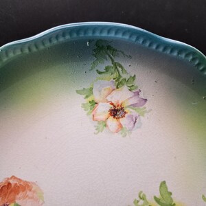Steingut-Fabrik und Kunsttöpferei F.A. Mehlem Porcelain Plate, Poppies and Beaded Green Rim (c. 1880-1920 Germany) image 4